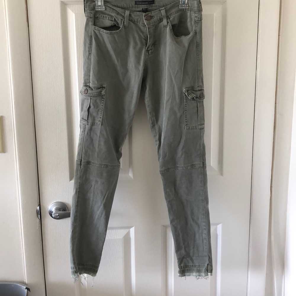 Green jeans/cargo pants